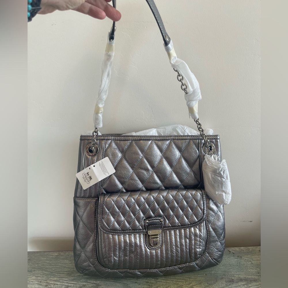 Coach Poppy quilted leather bag in Anthrocite